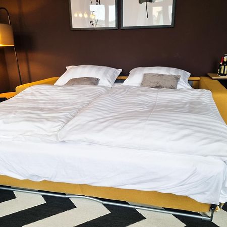 Maremar - Design Maisonette Altstadt - 4 Pers - 57Qm - Luxus Boxspringbett - Kueche - Arbeitsplatz - Privater Parkplatz Greiz Kültér fotó