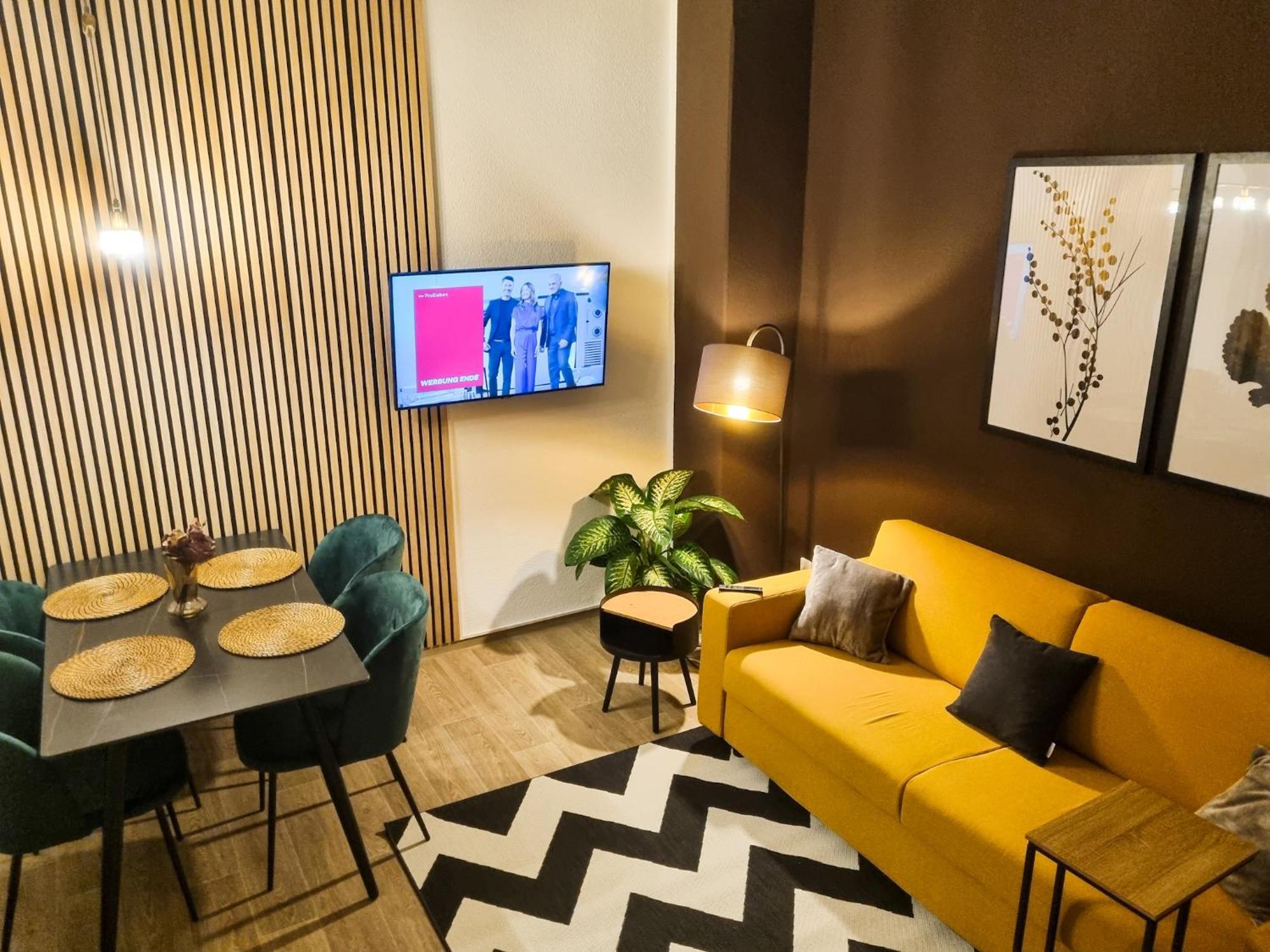 Maremar - Design Maisonette Altstadt - 4 Pers - 57Qm - Luxus Boxspringbett - Kueche - Arbeitsplatz - Privater Parkplatz Greiz Kültér fotó
