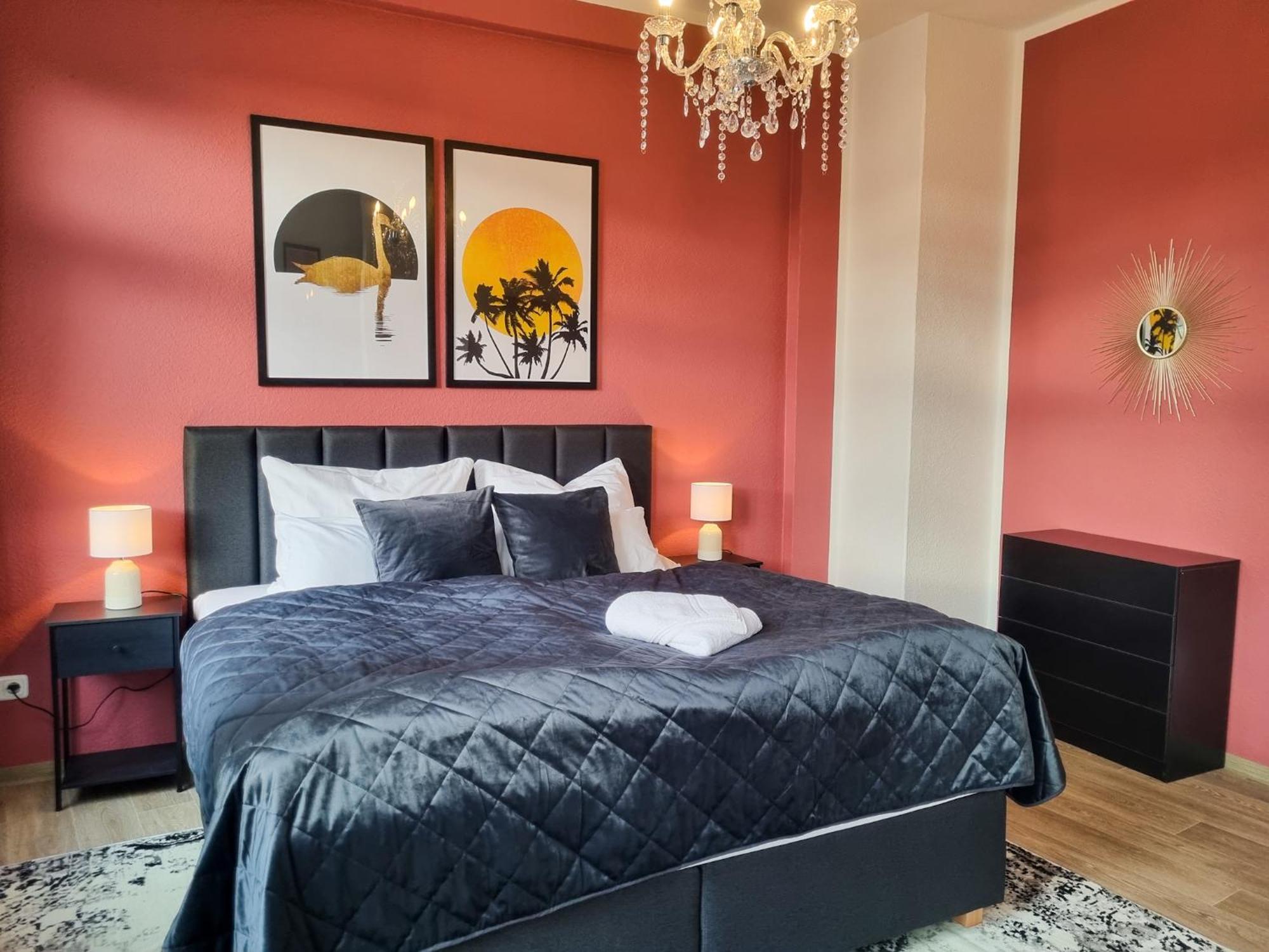 Maremar - Design Maisonette Altstadt - 4 Pers - 57Qm - Luxus Boxspringbett - Kueche - Arbeitsplatz - Privater Parkplatz Greiz Kültér fotó