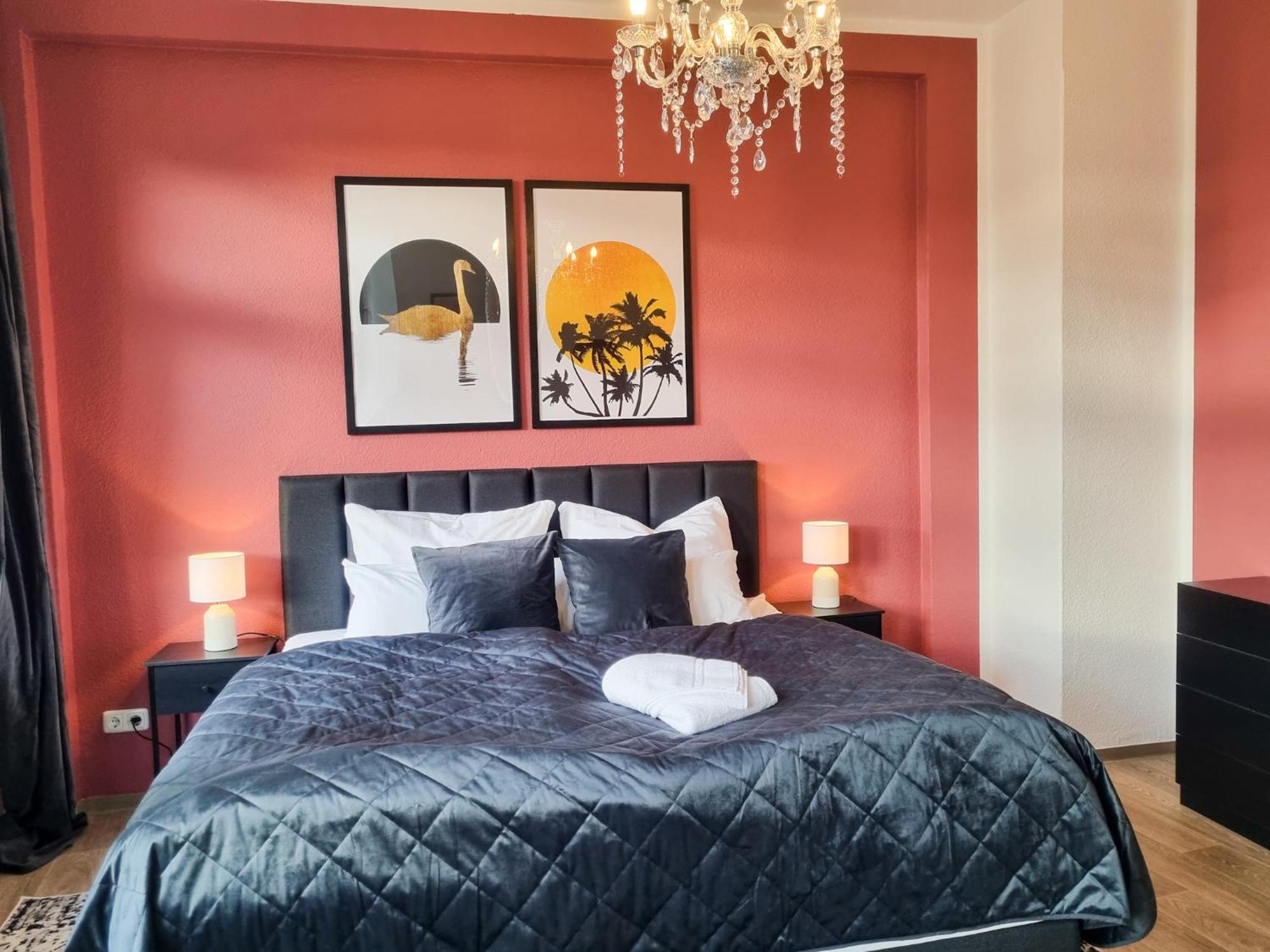 Maremar - Design Maisonette Altstadt - 4 Pers - 57Qm - Luxus Boxspringbett - Kueche - Arbeitsplatz - Privater Parkplatz Greiz Kültér fotó
